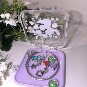Apyrankė "Stitch" su raudona širdute
